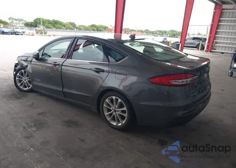2019 Ford Fusion Hybrid Se z USA, uszkodzony, nr VIN 3FA6P0LU6KR220580